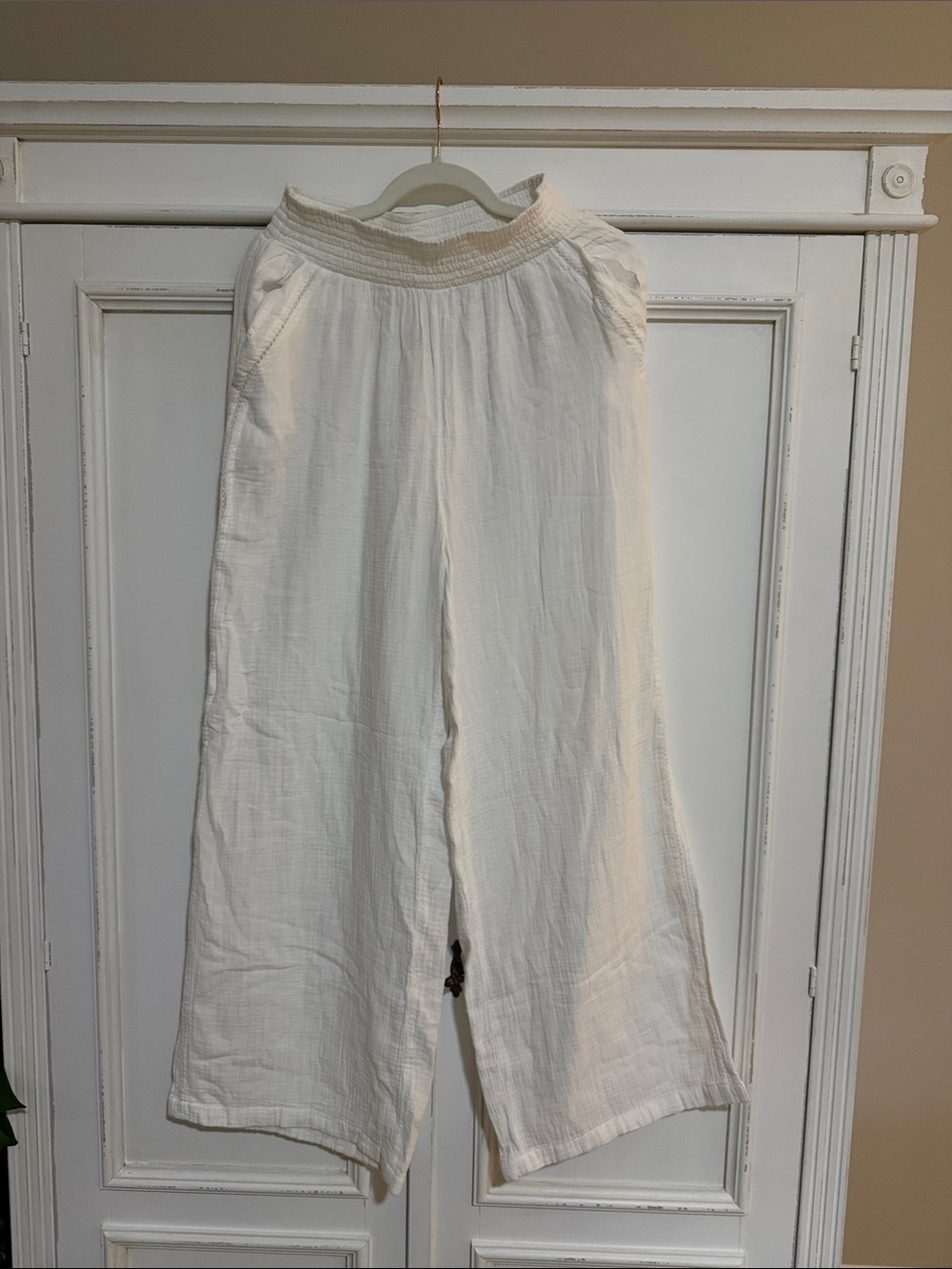 NWT Aerie Pool to Party White Smocked Waist Wide Leg Pants